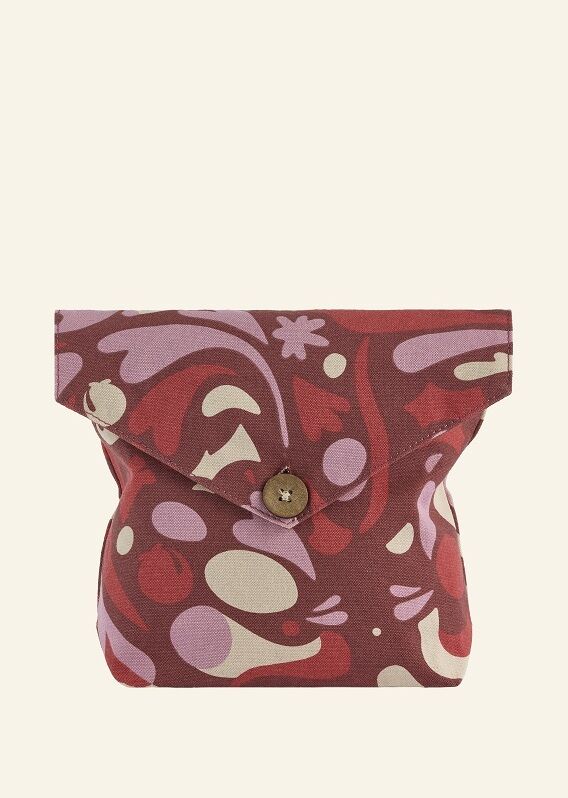 Cranberry Seasonal Essentials Gift Bag